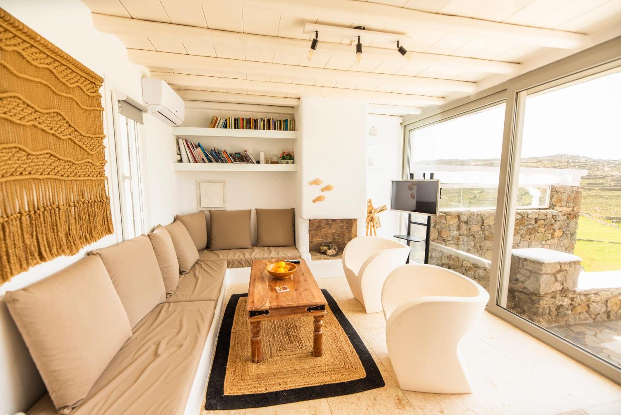 Poppy Mykonos Villa *